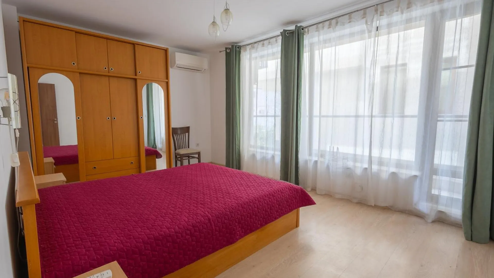 Sea Garden Marina 2 Apartment Varna 0*,